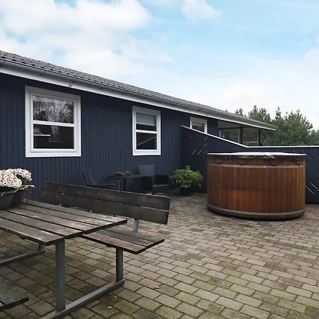 Holiday home 6 Person In